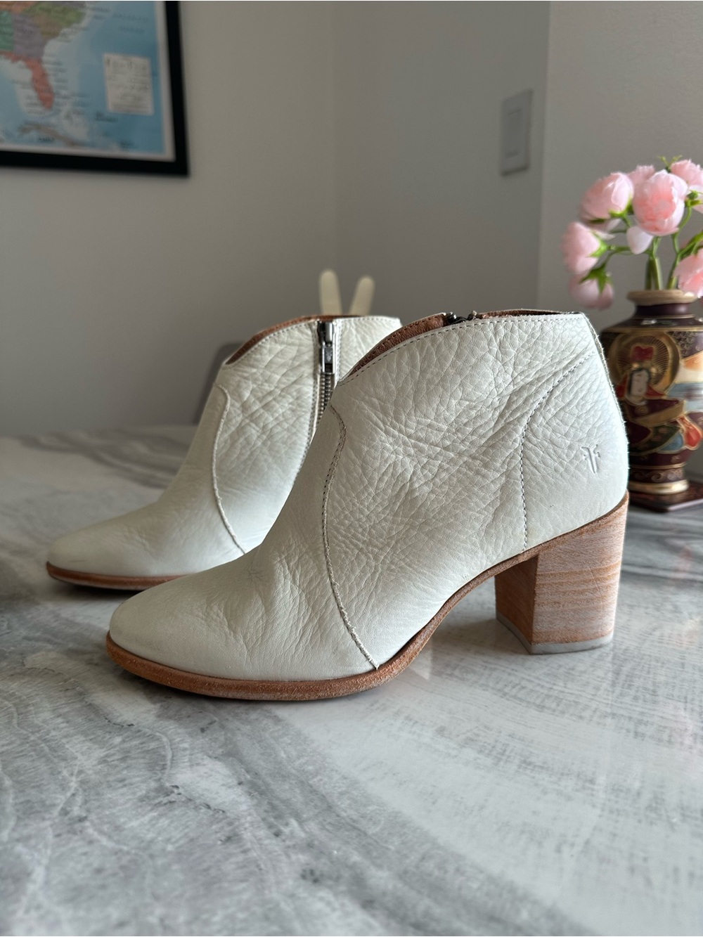 Frye Nora Zip Short Leather Ankle Boots